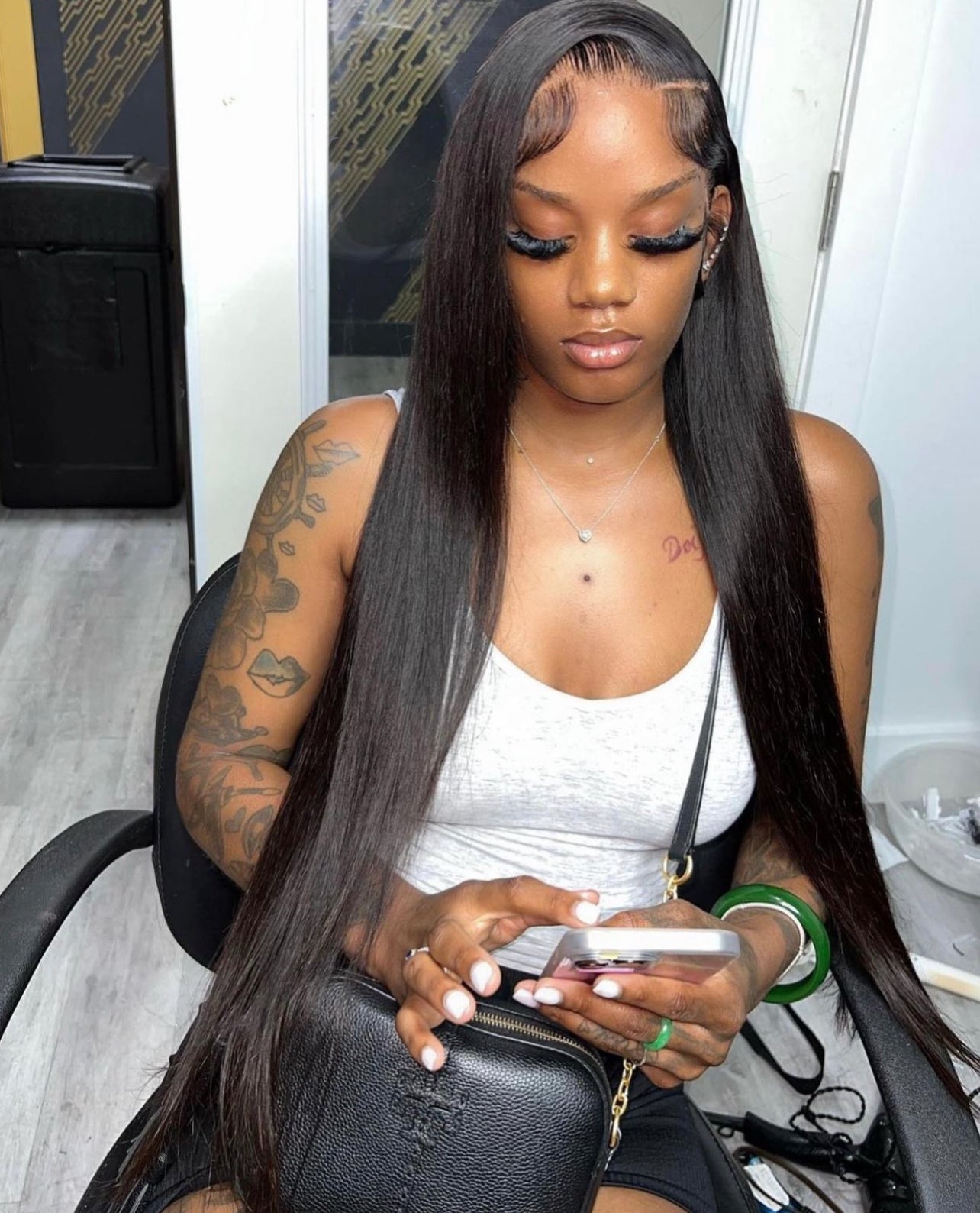 SILKY STRAIGHT WIGS